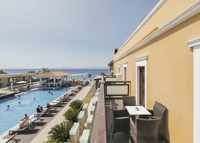 Di Mare Seaside アパートホテル 5*