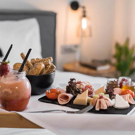 Di Mare Seaside إكْسِيا