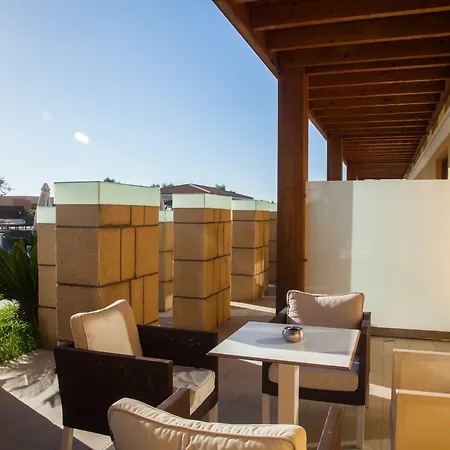 Ξενοδοχείο με διαμερίσματα Di Mare Seaside Ιξιά