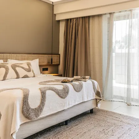 מלון דירות Di Mare Seaside 5*